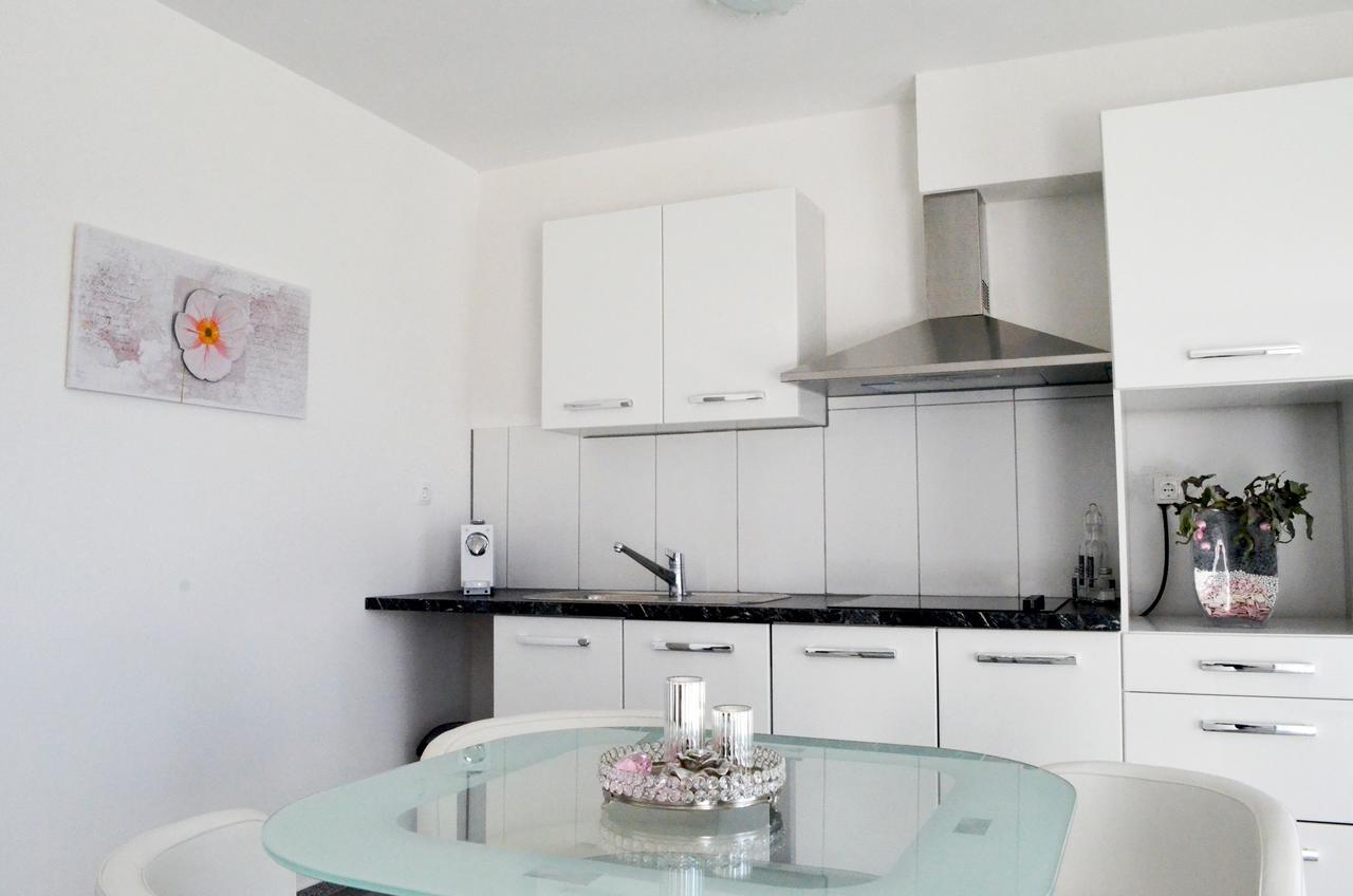 Nemea Apartment *